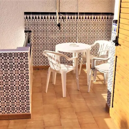 Cosy Near Apartment *