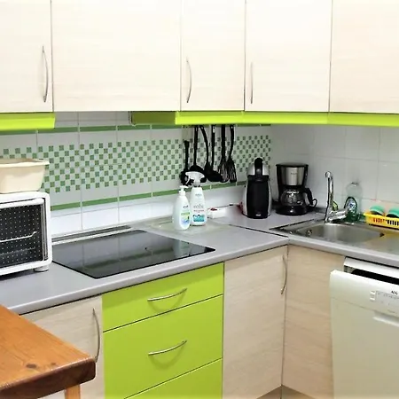 Cosy Near * Торрев'єха