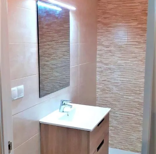 Cosy Near * Τορεβιέχα