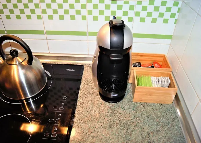 Cosy Near Διαμέρισμα Τορεβιέχα